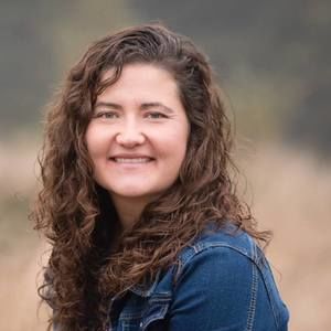 Meet your Posher, Leslie